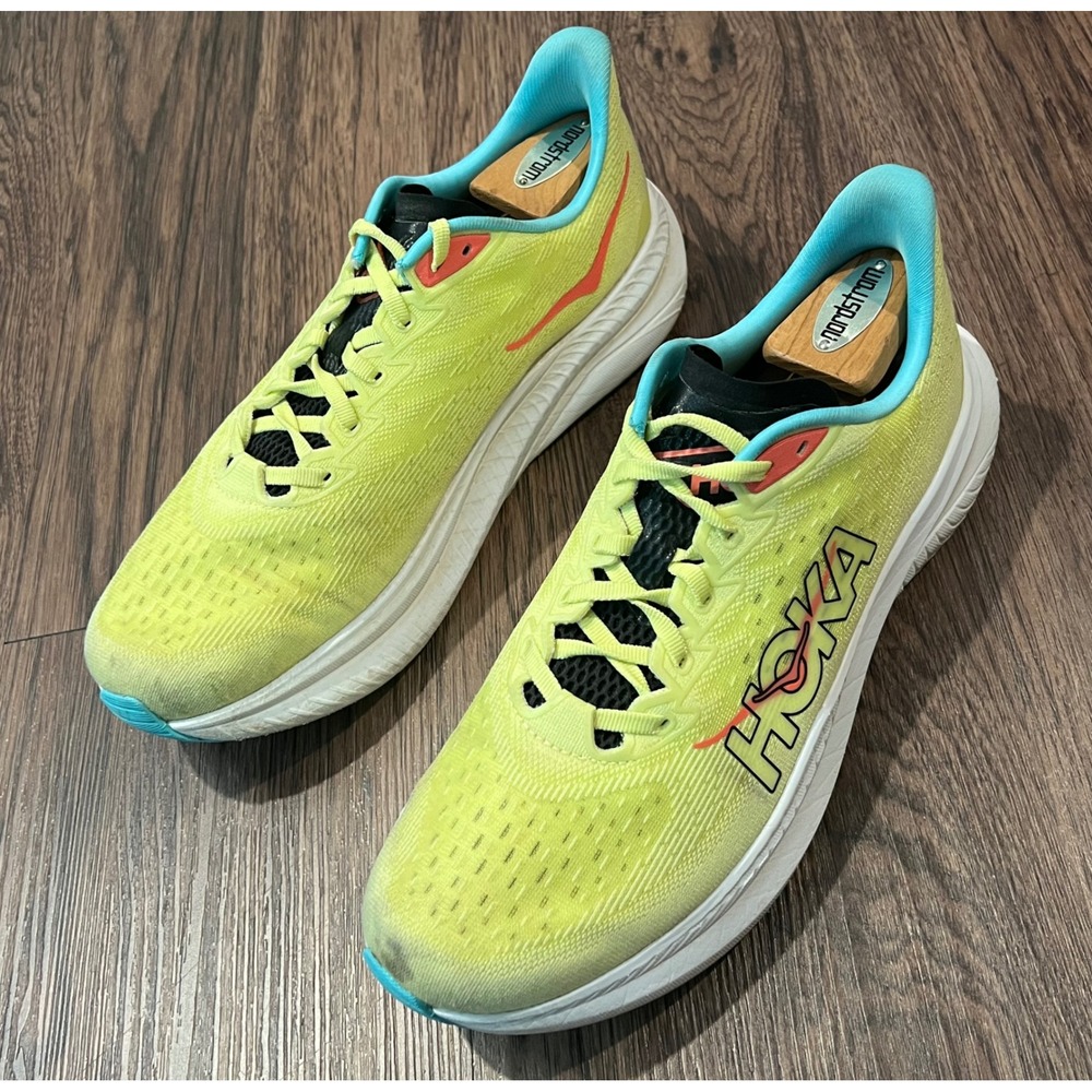 Hoka Mach 6 Mens size 10.5D Yellow Pear Black Running Shoes 1147790-YZC